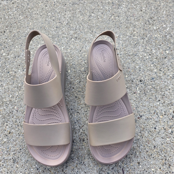 Litestride By Crocs Women’s Classic Platform Sandal in Blush Size 11 - Picture 8 of 12